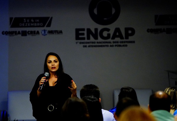 Marilia Silveira, facilitadora e estrategista na Elevante, um coletivo de suporte para inovação