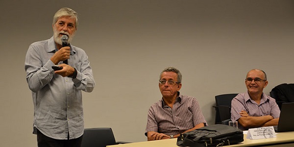 Geólogo Eduardo Soares de Macedo, do Instituto de Pesquisas Tecnológicas  IPT.