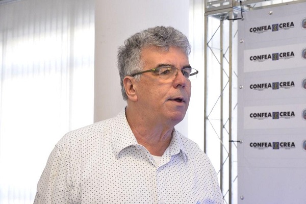 Presidente do Crea-BA, Luís Edmundo Campos: ganharemos após a crise