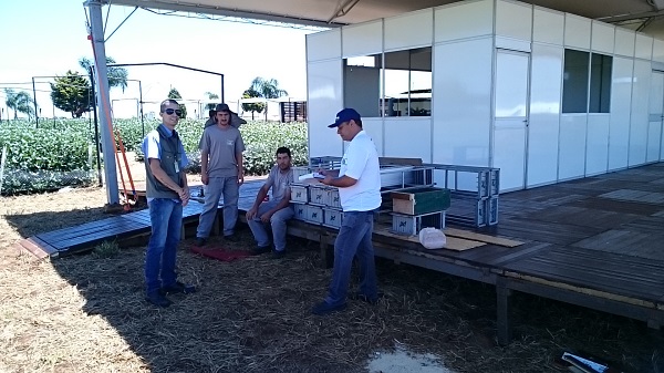 Agentes fiscais do CREA-RS em ação