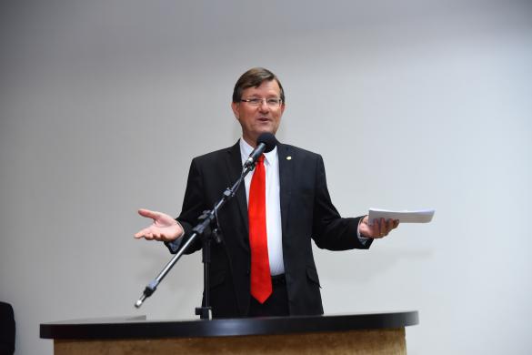 Deputado José Ricardo (PT-AM)
