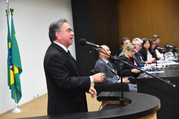 Deputado Leônidas Cristino (PDT-CE)