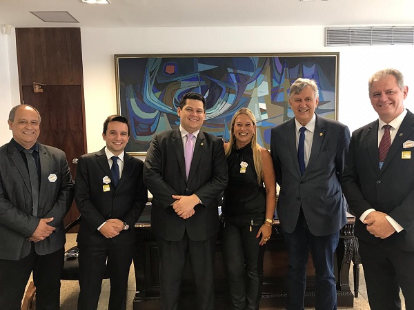 LIderanças com o presidente do Senado e o senador Heinze