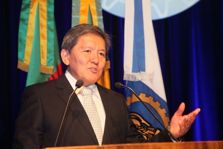 Kurimori, presidente do CREA-SP, prestigia posse em nome do Colegiado do Sistema 