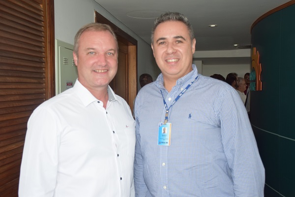 Engenheiros Paulo Cesar Schommer e Marco Aurélio Caminha Junior (adjunto)