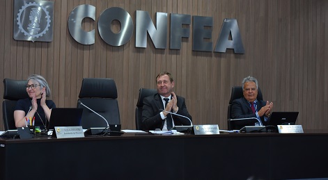 Condução da mesa dos trabalhos será mantida para 2019 com a permanência da assistente Clécia Abrantes e do vice-presidente Edson Delgado