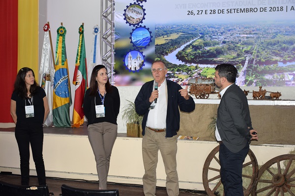 O braço social do nosso Sistema Confea/Crea é a Mútua, destacou em sua fala o diretor administrativo da entidade, Eng. Agr. Luiz Cláudio Ziulkoski