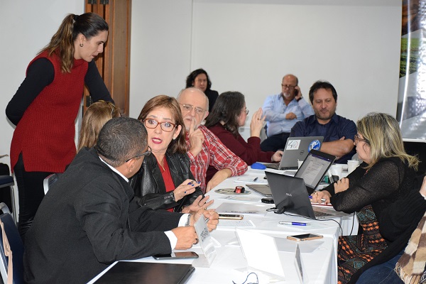 Grupos de Trabalho são formados para debater os encaminhamentos a serem propostos 