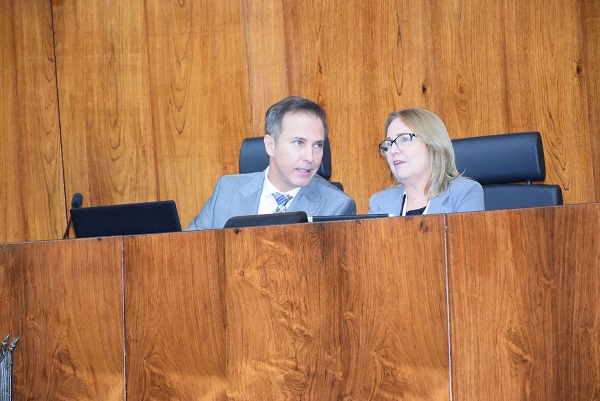 Presidente da ALRS e a Eng. Alice