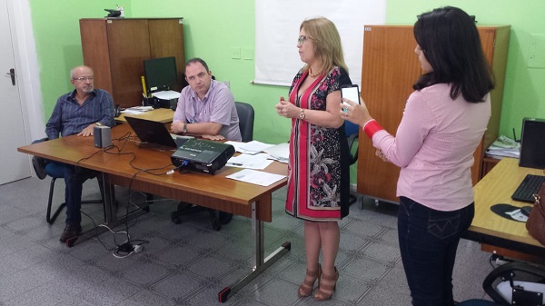 Eng. Alice Scholl participou do Congresso Distrital, em Santiago