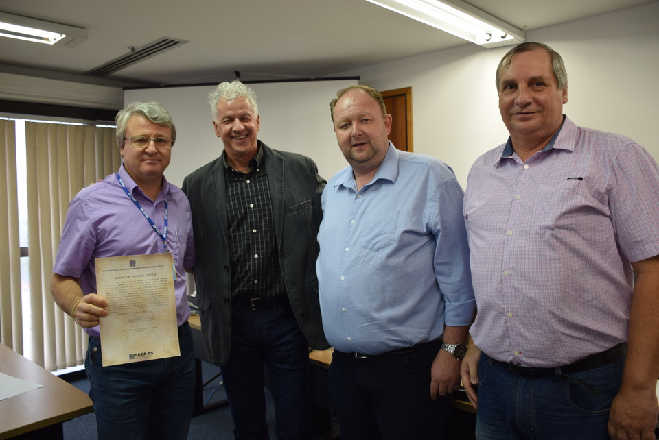 Giovelli, Rigatto, Marcos e Milton