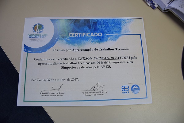 Abes incentiva a participação dos profissionais em congressos