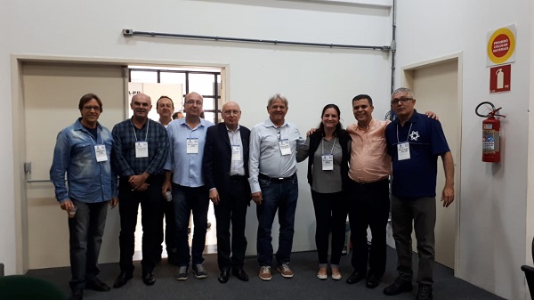 Representantes das entidades de Agronomia