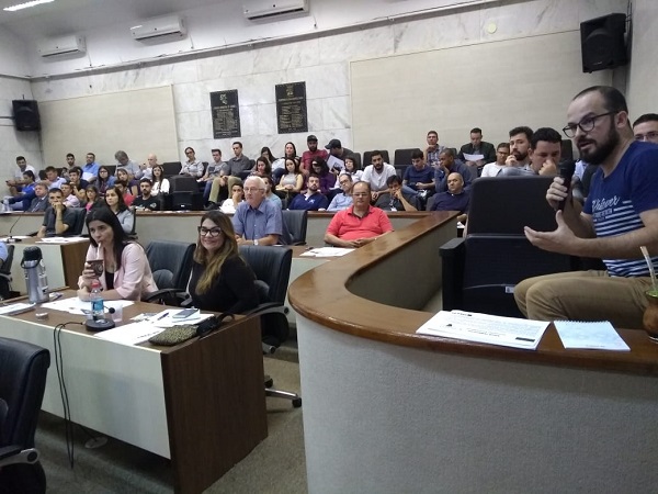 O debate foi intenso em todos os eixos propostos