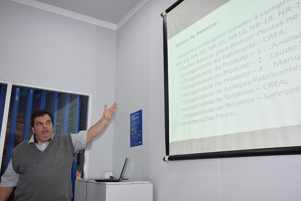 O Eng. Ricardo Régis Bernardo