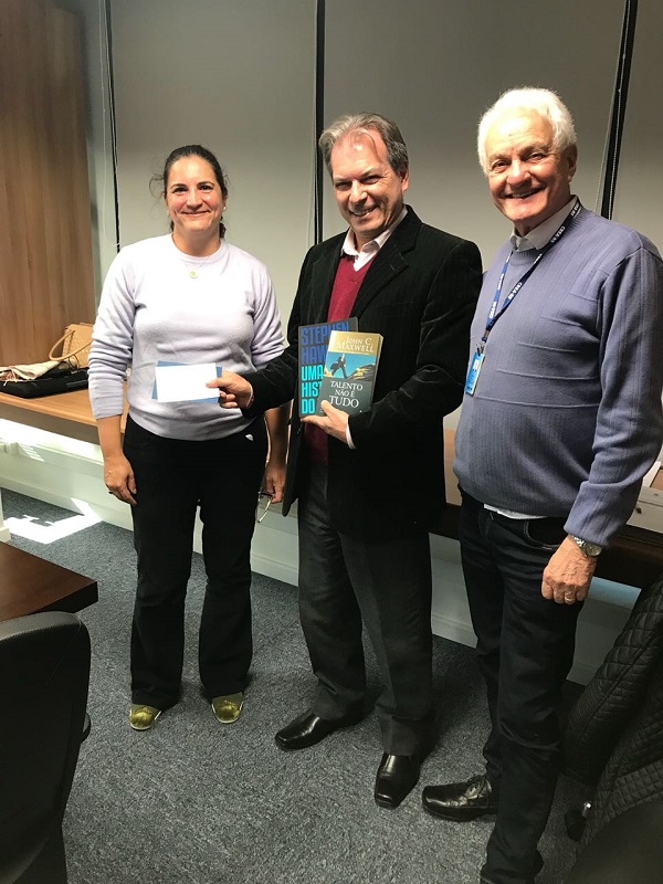 O Senge-RS foi homenageado pelo CDER-RS por seus 76 anos