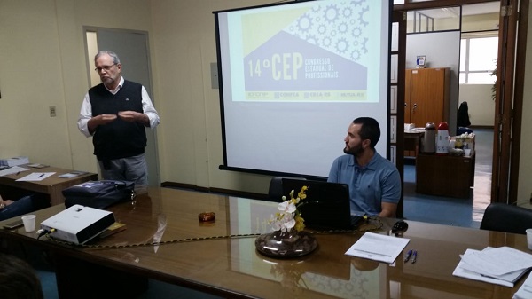 Eng. Civil Ubiratan Oro, 2º diretor administrativo, representou a diretoria no evento