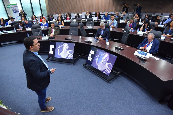 Rafael Martins abordou a evolução da comunicação provocada pela revolução tecnológica, que exige o chamado 
