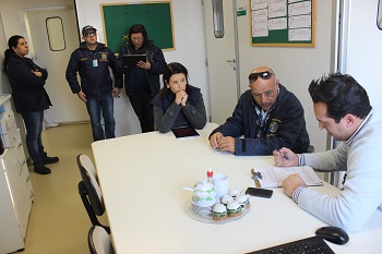 O gerente Igor Prestes recebe o TRDP, solicitando a relação das empresas e profissionais responsáveis pelos serviços