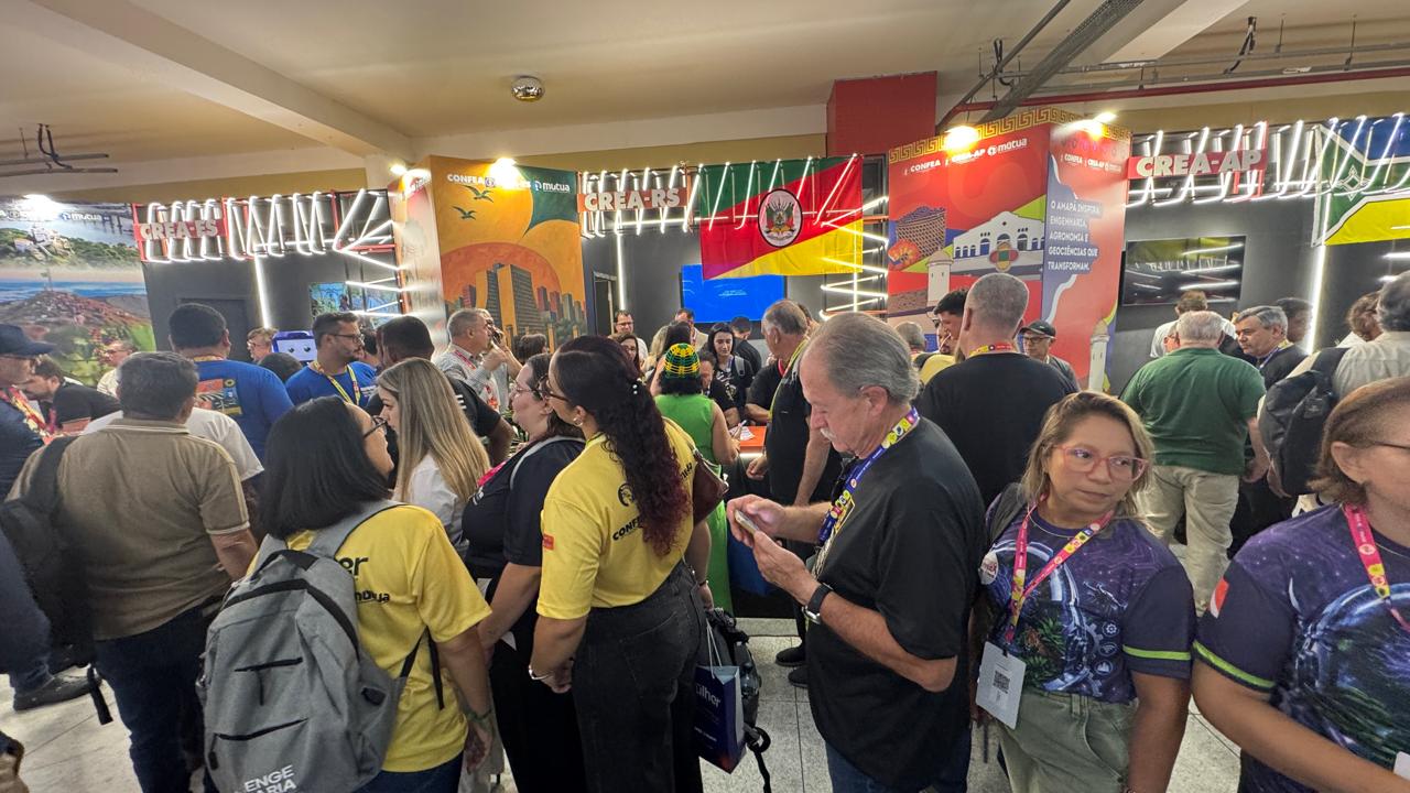 Cerca de 200 pessoas por dia passaram para levar uma foto como lembran&ccedil;a