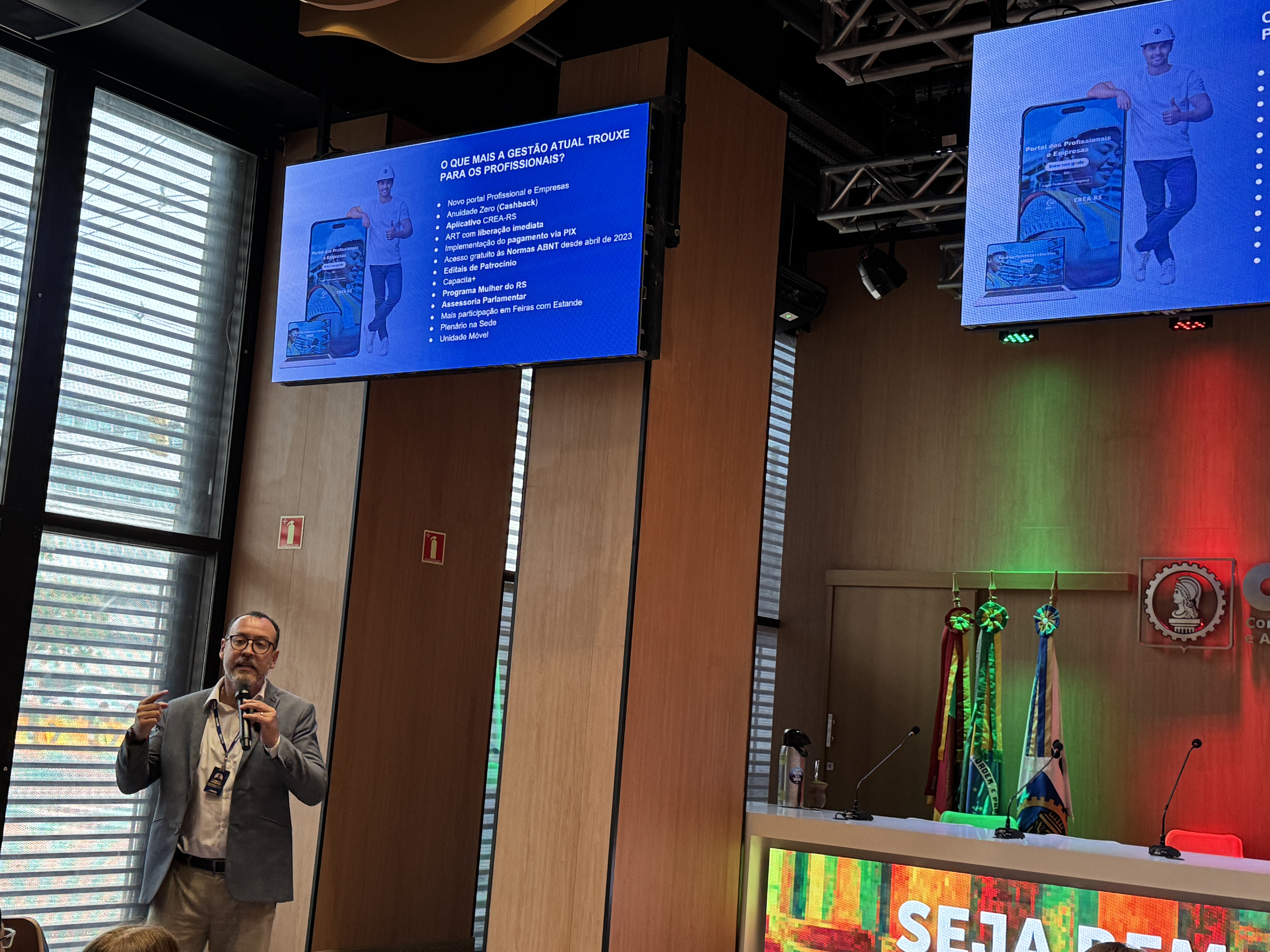 Eng. F&aacute;bio Chaves realizou palestra institucional