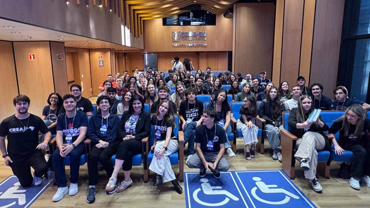 O evento conecta os futuros profissionais ao Sistema ainda durante a graduação