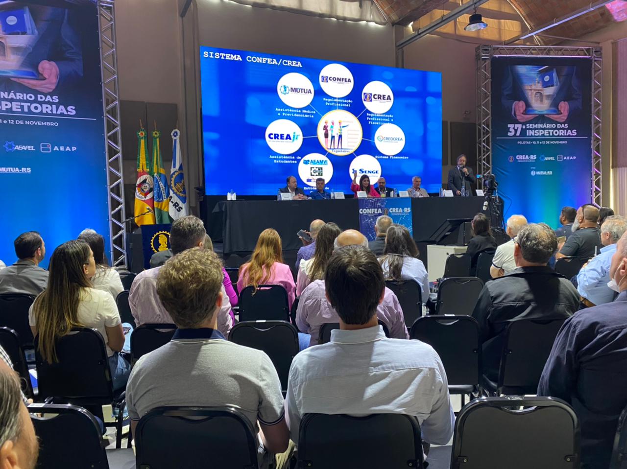 Cooperativas em pauta